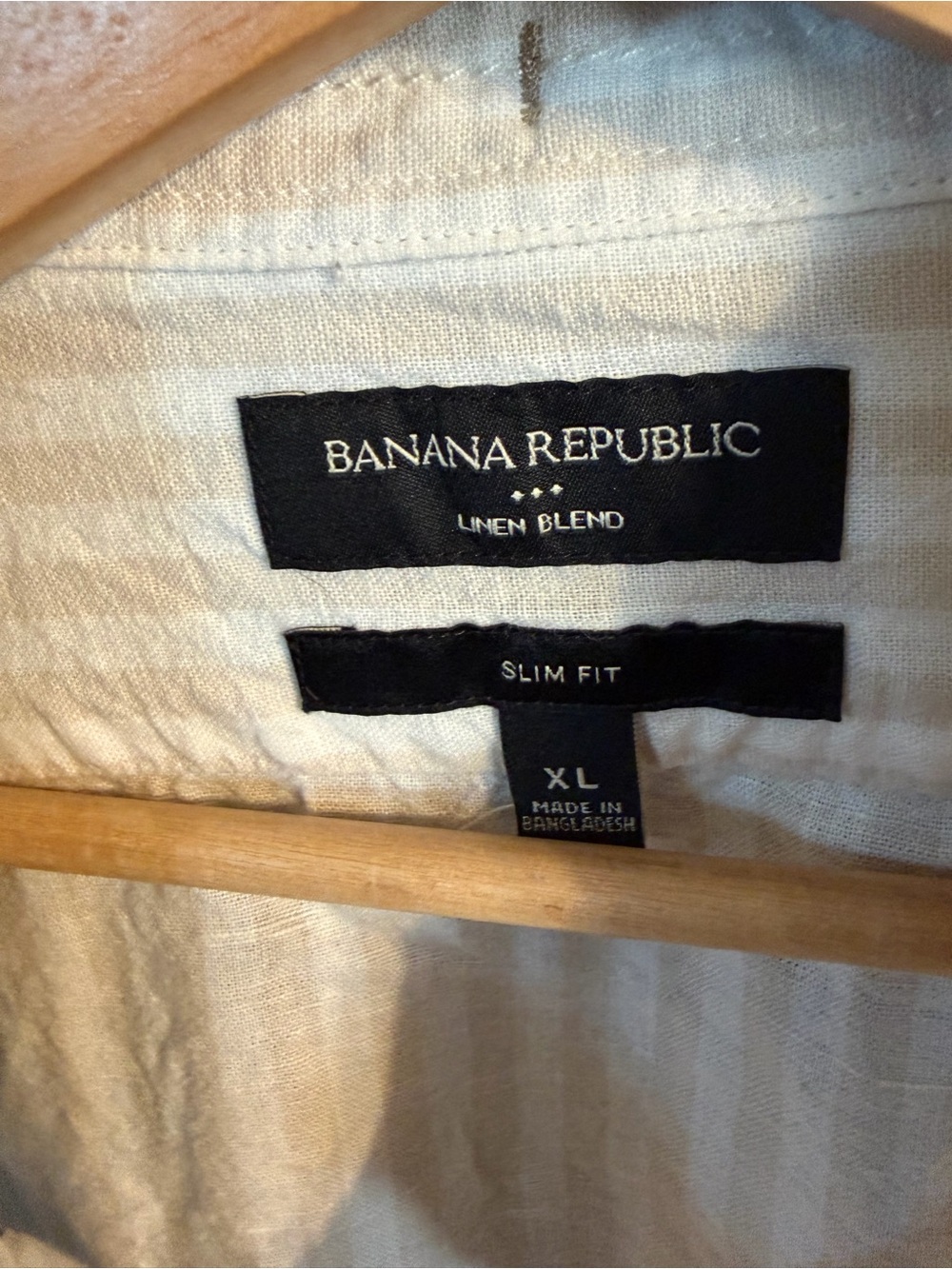 Banana Republic Men’s Button-Down Shirt lot - Picture 3 of 3